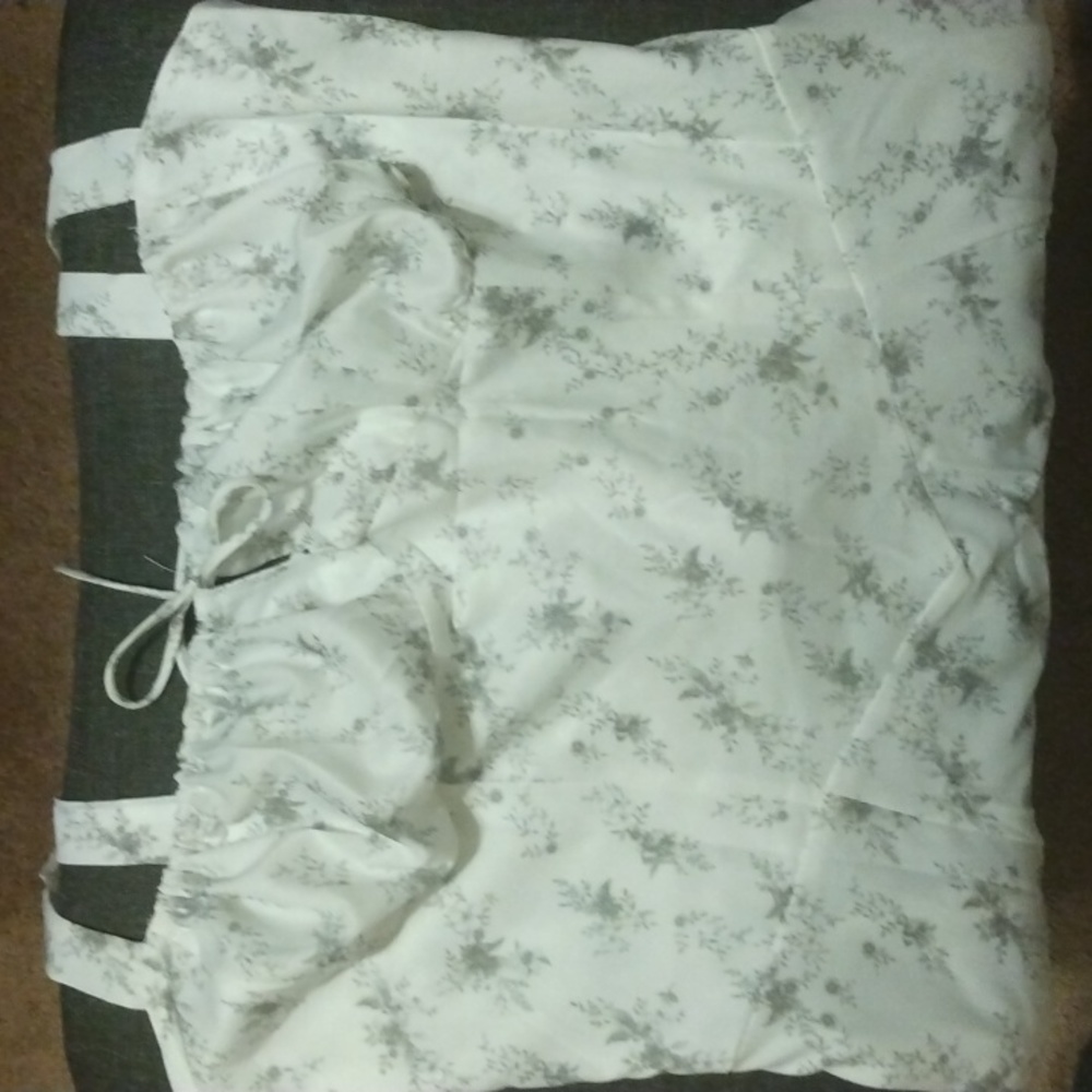Floral calf length dress L
